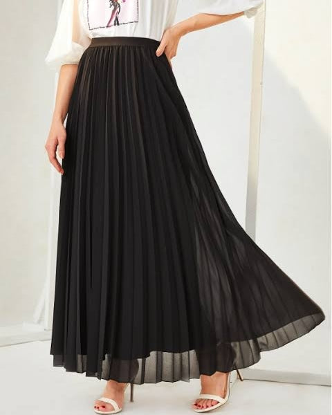 Black long pleated skirt