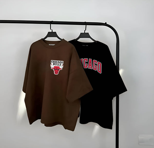 Pack of two oversize drop shoulder t-shirts ( blk Chicago- brown bulls)