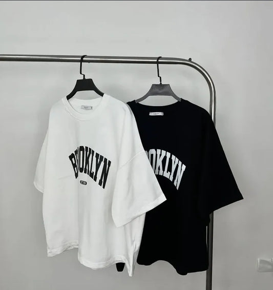 Pack of two oversize drop shoulder t-shirts (broklyn black - broklyn white)