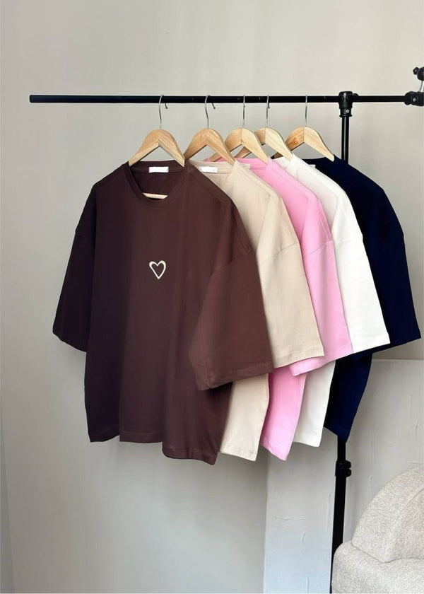 Heart logo drop shoulder oversize t-shirt